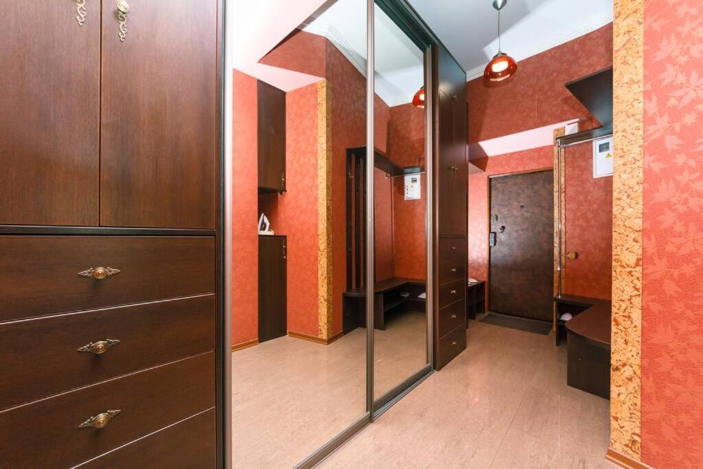 Apartment With View On Inpedendence Square Khreshchatyk Kiev Buitenkant foto