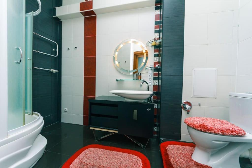 Apartment With View On Inpedendence Square Khreshchatyk Kiev Buitenkant foto